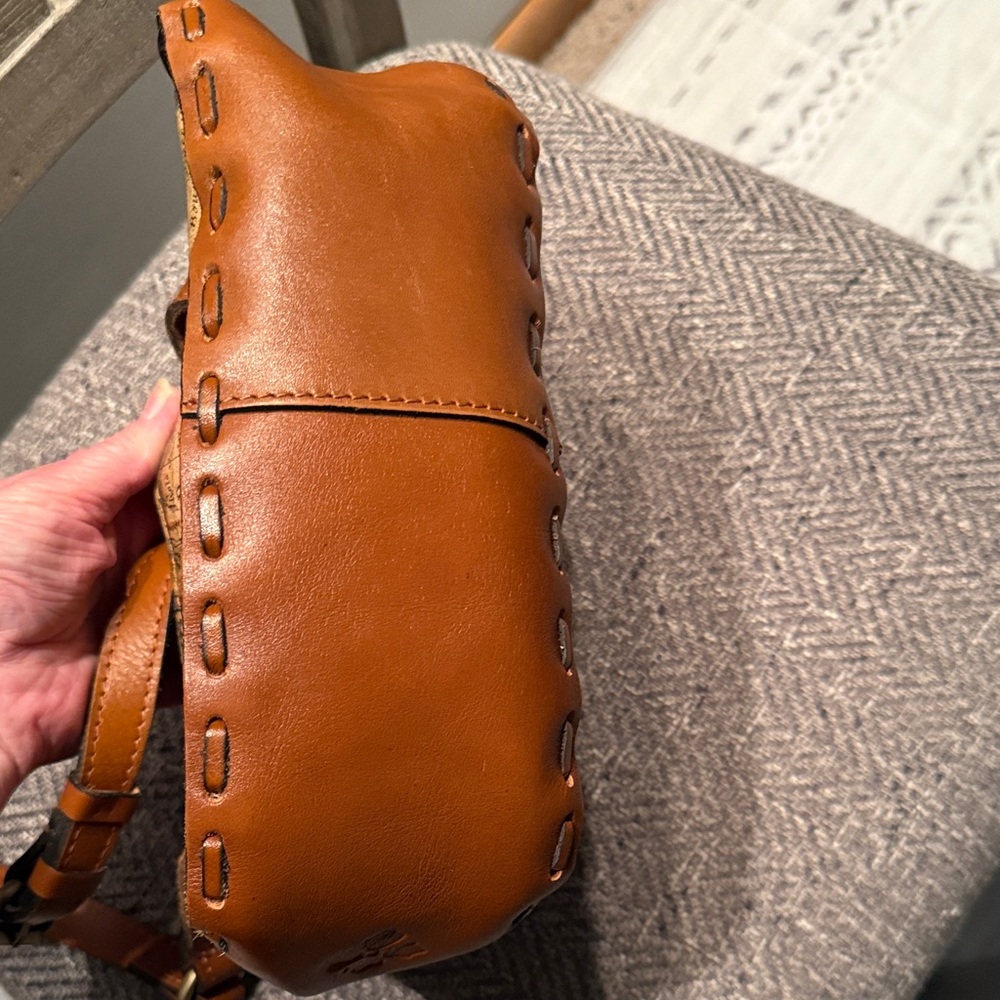 Vintage Map Print Leather Shoulder Bag - Picture 5 of 9